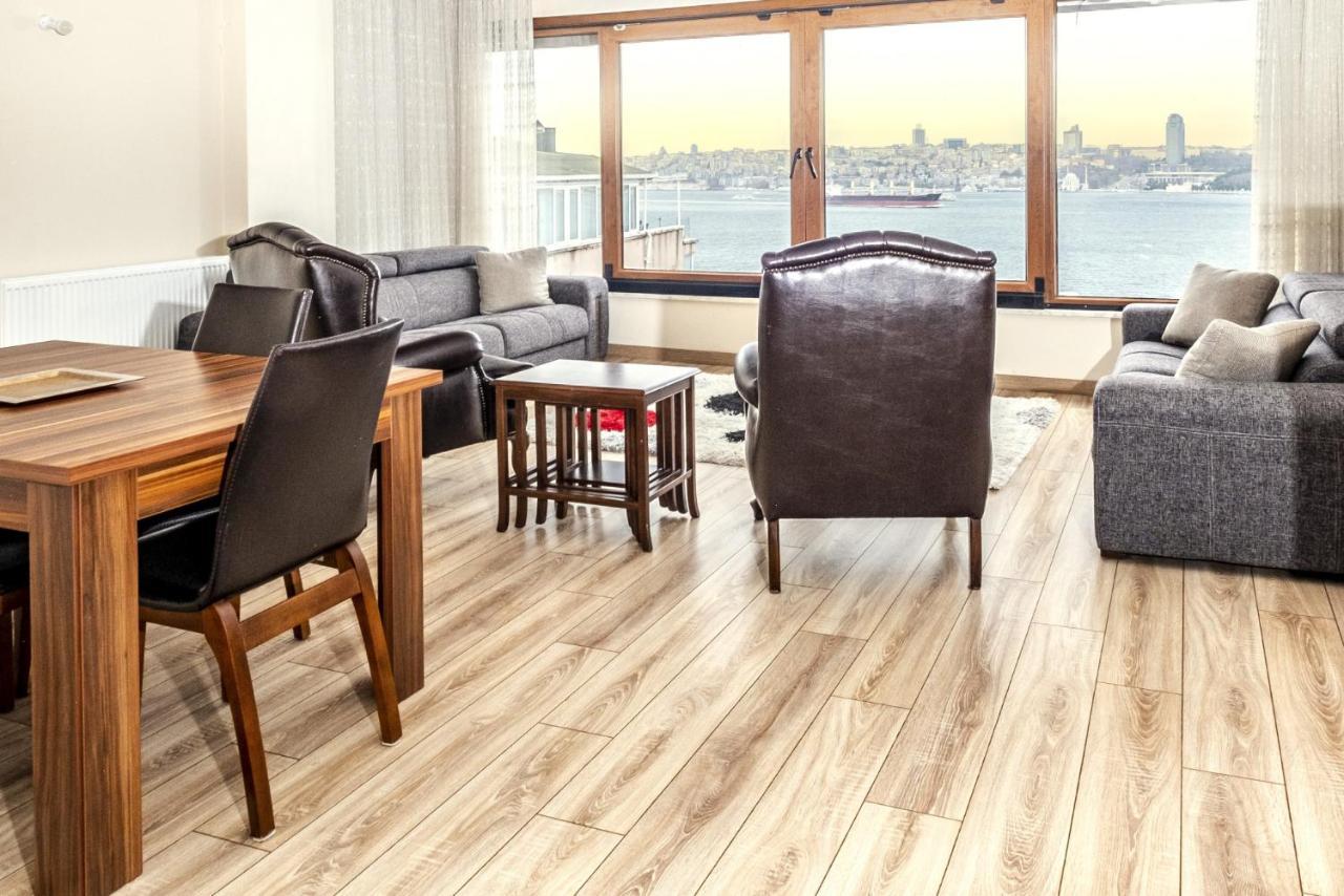 Flat With Sea View Near Uskudar Ferry Station Apartamento Istambul Exterior foto