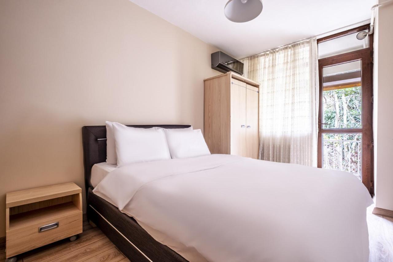 Flat With Sea View Near Uskudar Ferry Station Apartamento Istambul Exterior foto